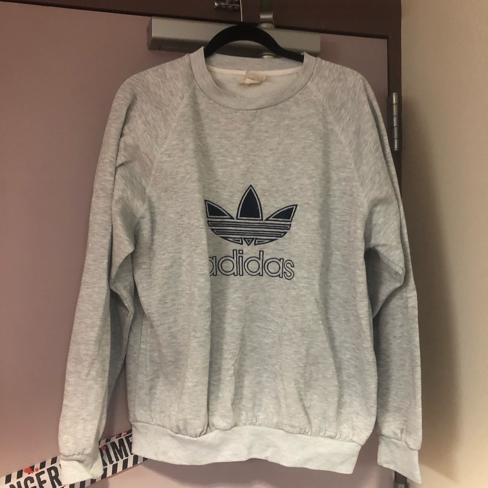 VINTAGE ADIDAS CREW SWEATSHIRT